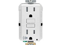 Leviton 15 amps 125 V White Audible Outlet 5-15R