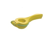 Amco Housewerks 8 in. L Yellow Aluminum Citrus Juicer