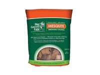 Big Green Egg All Natural Mesquite Wood Smoking Chunks 549 cu in