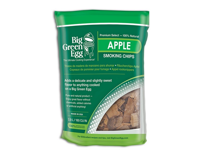 Big Green Egg All Natural Apple Wood Smoking Chips 180 cu in