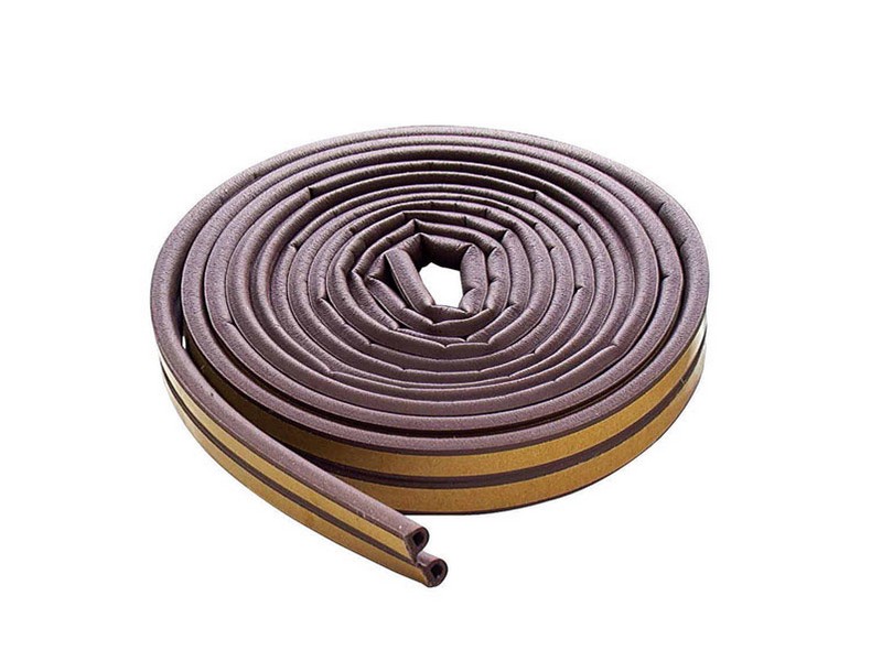 M-D Brown Rubber Weatherstrip For Doors and Windows 17 ft. L X 0.3 in. T