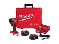 Milwaukee M18 FUEL 18 V 1/4 in. Cordless Brushless Impact Driver Kit