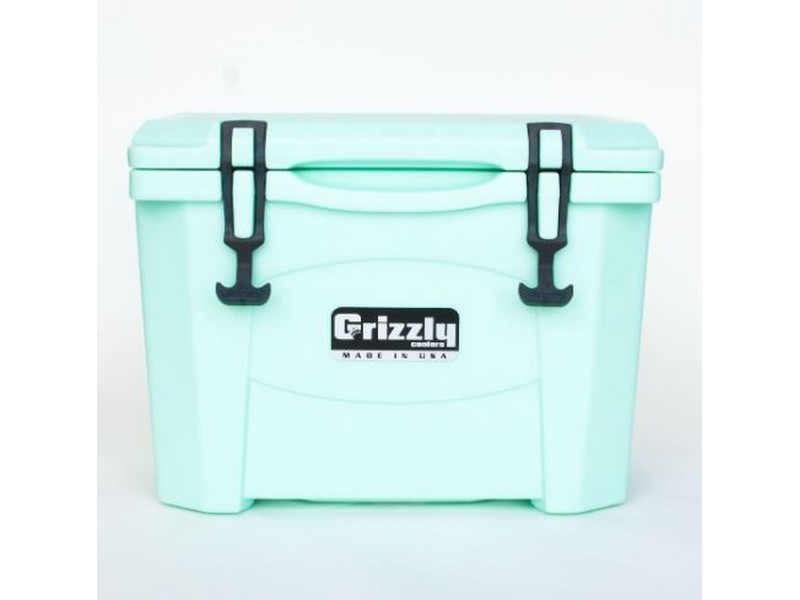 Grizzley Cooler 15qt Seafoam Green