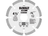 DeWalt HP 4-1/2 in. D X 5/8 and 7/8 in. Steel Segmented Rim Diamond Saw