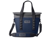 YETI Hopper M15 Navy 32 cans Cooler Bag