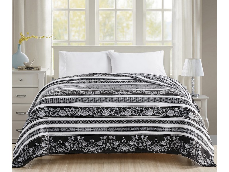 Odelia Oversided Printed Queen Blanket 90"x90"