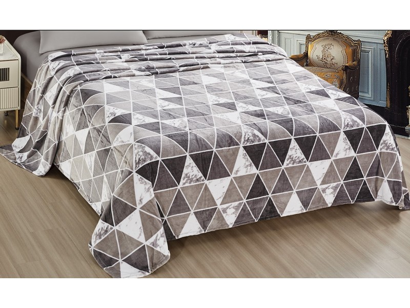 Layton Oversided Printed Queen Blanket 90"x90"