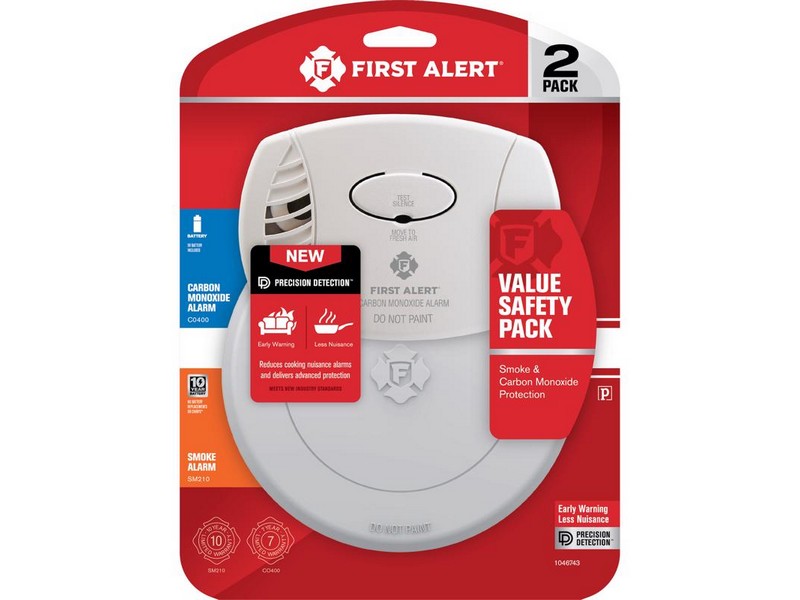 First Alert Battery-Powered Photoelectric Smoke and Carbon Monoxide