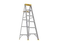Werner 6 ft. H Aluminum Step Ladder Type II 225 lb. capacity