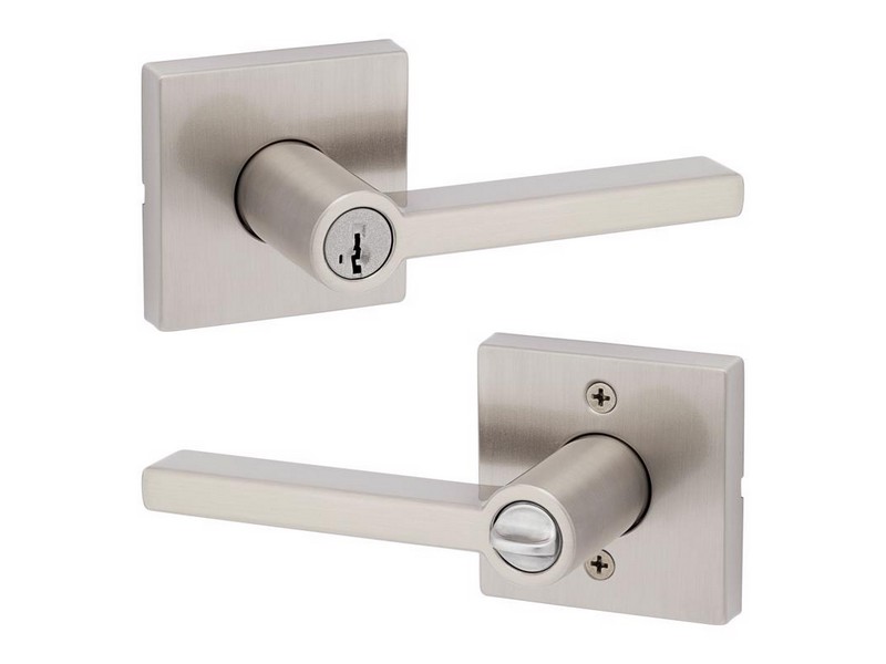 Kwikset SmartKey Halifax Satin Nickel Entry Lockset ANSI/BHMA Grade 2 KW1 1-3/4 in.