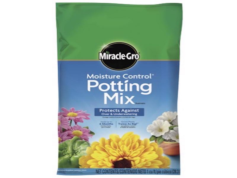 Miracle-Gro Moisture Control Flower and Plant Potting Mix 1 ft&sup3;