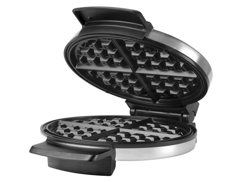 Black+Decker Stainless Steel Silver Belgian Waffle Maker