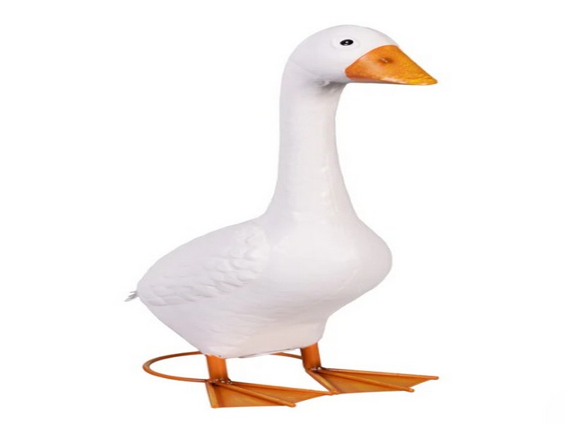 Giddy The Goose, Metal Porch Statue