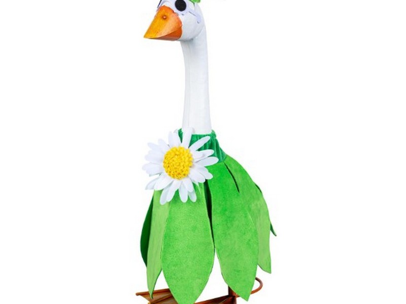Goose Outfit Daisy