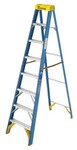 Werner 8 ft. H Fiberglass Step Ladder Type I 250 lb. capacity
