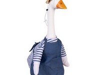 Goose Outfit Gardener
