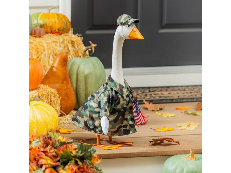 Goose Outfit Camo