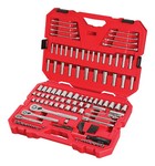 Craftsman 1/4, 3/8 and 1/2 in. drive S Metric and SAE 6 and 12 Point Mechanic's Tool Set 135 pc