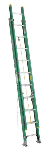 Werner 20 ft. H Fiberglass Telescoping Extension Ladder Type II 225 lb. capacity
